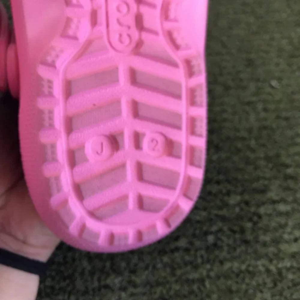 Crocs Kids' Classic Lined Clogs | Kids' Slippers | Fuzzy Slippers Size 2Y
